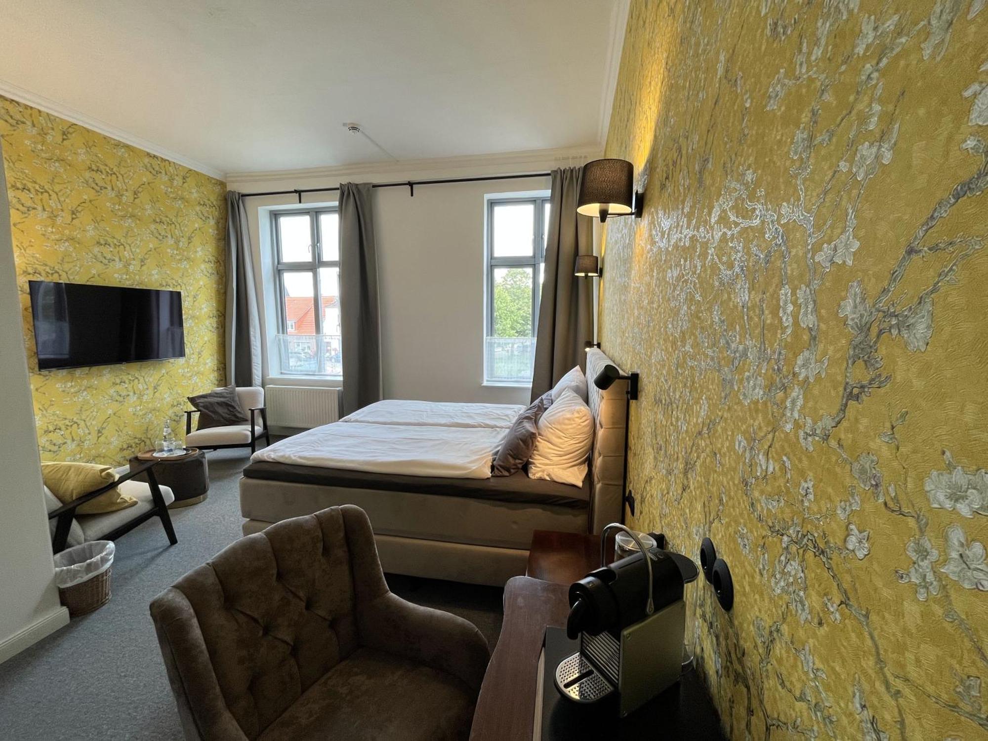 Hotel Hoffmanns Holsteinisches Haus à Friedrichstadt Extérieur photo